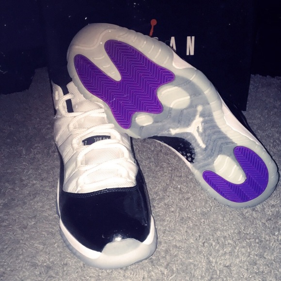 jordan 11 concord sz 11 + vlone shirts ( large ) main image 2